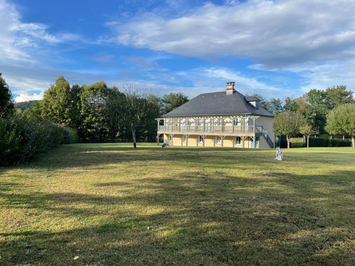 *A Setting Between Dordogne And Swimming Pool* Apartment Argentat Exterior photo